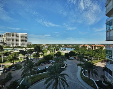 4255 Gulf Shore Boulevard N - Photo Thumbnail 15