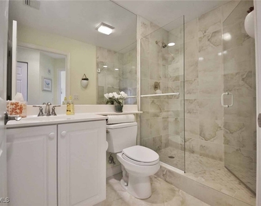 4255 Gulf Shore Boulevard N - Photo Thumbnail 14