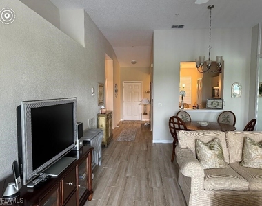 2290 Carrington Court - Photo Thumbnail 7