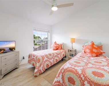 5892 Three Iron Drive - Photo Thumbnail 11