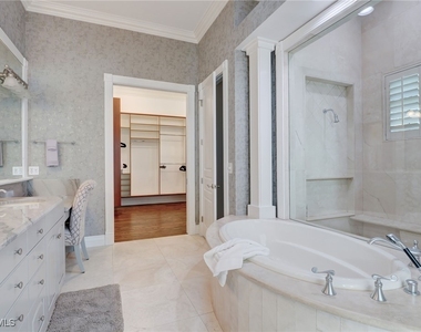 1551 Gulf Shore Boulevard S - Photo Thumbnail 28
