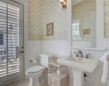 1551 Gulf Shore Boulevard S - Photo Thumbnail 24