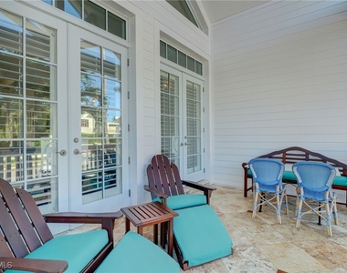 1551 Gulf Shore Boulevard S - Photo Thumbnail 3
