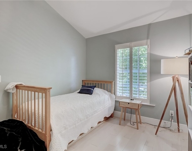 687 9th Avenue S - Photo Thumbnail 26