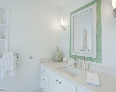 687 9th Avenue S - Photo Thumbnail 28