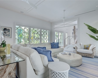 942 9th Avenue S - Photo Thumbnail 16