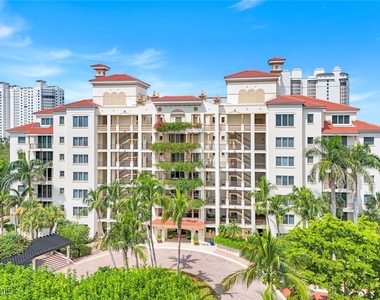 8720 Bay Colony Drive - Photo Thumbnail 36
