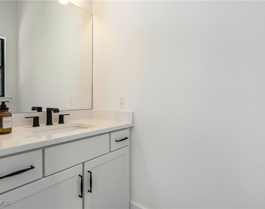 9584 Caymas Terrace - Photo Thumbnail 20