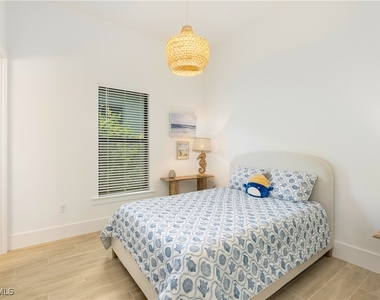 9584 Caymas Terrace - Photo Thumbnail 19
