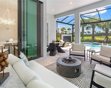 9584 Caymas Terrace - Photo Thumbnail 10