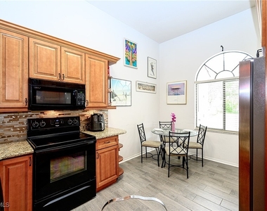 559 Beachwalk Circle - Photo Thumbnail 11