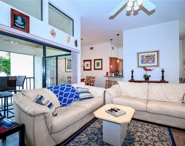559 Beachwalk Circle - Photo Thumbnail 4