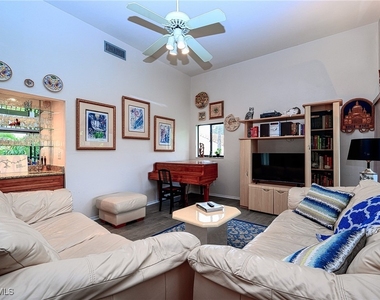 559 Beachwalk Circle - Photo Thumbnail 5
