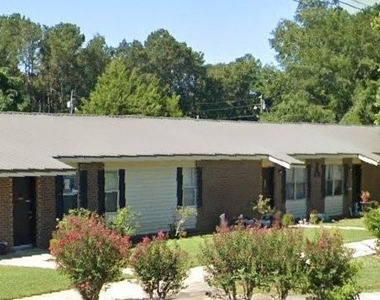 11 Villas St - Photo Thumbnail 4