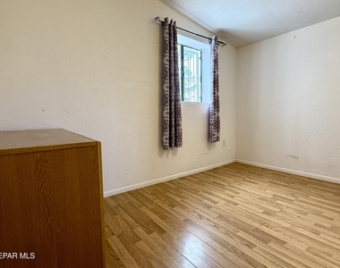 611 New York Avenue - Photo Thumbnail 25