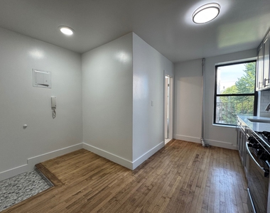 2270 1st Avenue - Photo Thumbnail 9