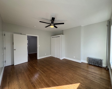 2270 1st Avenue - Photo Thumbnail 2