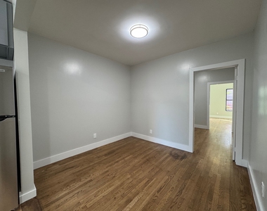 2270 1st Avenue - Photo Thumbnail 5
