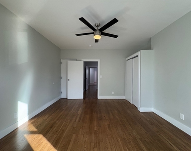 2270 1st Avenue - Photo Thumbnail 3