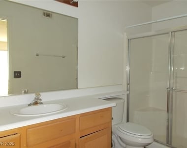 4555 E Sahara Avenue - Photo Thumbnail 8