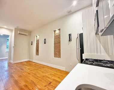 1468 Bushwick Avenue - Photo Thumbnail 4