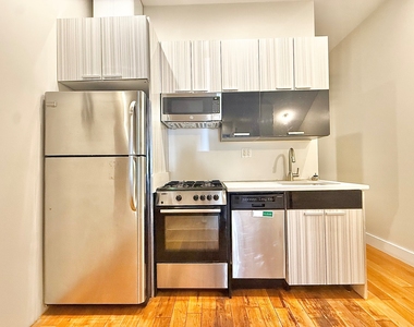 1468 Bushwick Avenue - Photo Thumbnail 10