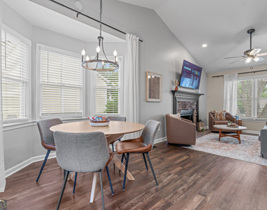 13 Huntcliff Drive - Photo Thumbnail 1