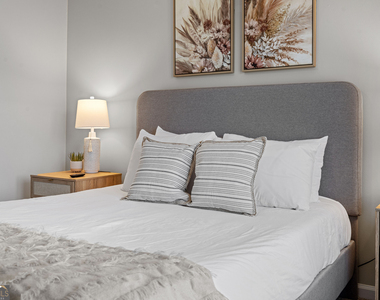 13 Huntcliff Drive - Photo Thumbnail 10
