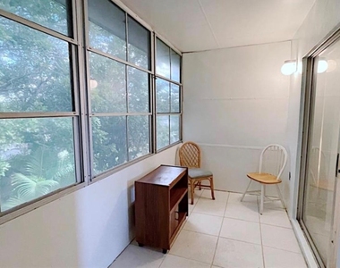 1200 Colonnades Drive - Photo Thumbnail 21