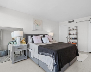 5600 N Flagler Drive - Photo Thumbnail 15