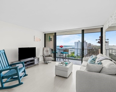 5600 N Flagler Drive - Photo Thumbnail 5