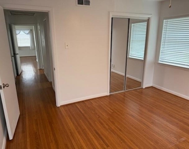 3879 Clover Lane - Photo Thumbnail 15
