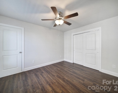 2432 Arty Avenue - Photo Thumbnail 19