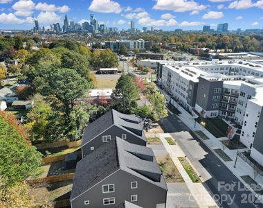 2432 Arty Avenue - Photo Thumbnail 3