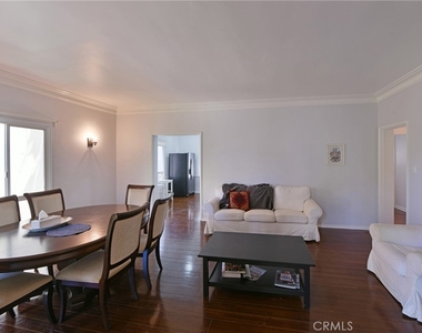 9372 W Olympic Boulevard - Photo Thumbnail 4