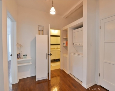9372 W Olympic Boulevard - Photo Thumbnail 13