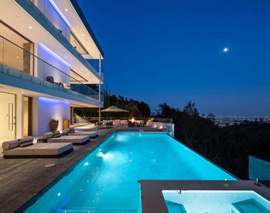 7080 W Mulholland Drive - Photo Thumbnail 30