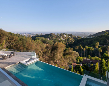 7080 W Mulholland Drive - Photo Thumbnail 59