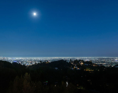 7080 W Mulholland Drive - Photo Thumbnail 8