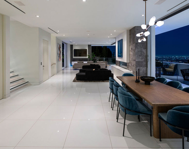 7080 W Mulholland Drive - Photo Thumbnail 20