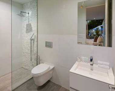 7080 W Mulholland Drive - Photo Thumbnail 74