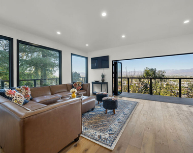 14600 Round Valley Drive - Photo Thumbnail 5