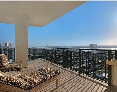3800 N Ocean Drive N - Photo Thumbnail 19