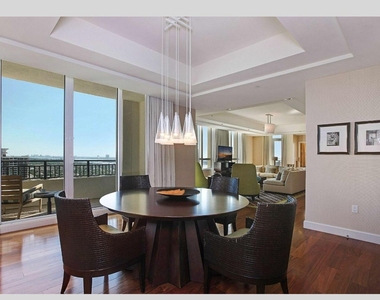 3800 N Ocean Drive N - Photo Thumbnail 16