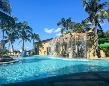 3800 N Ocean Drive N - Photo Thumbnail 5