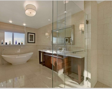 3800 N Ocean Drive N - Photo Thumbnail 14