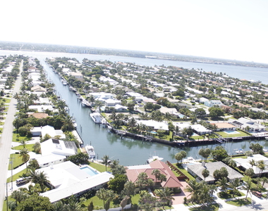 3800 N Ocean Drive N - Photo Thumbnail 32