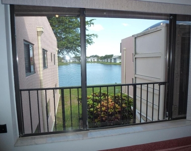 15109 Ashland Drive - Photo Thumbnail 4