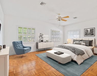 210 Russlyn Drive - Photo Thumbnail 7