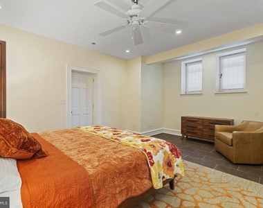 1819 10th Street Nw - Photo Thumbnail 22